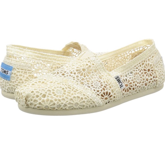 Toms Shoes - NWOT Toms Morrocan Crochet Classic - Natural